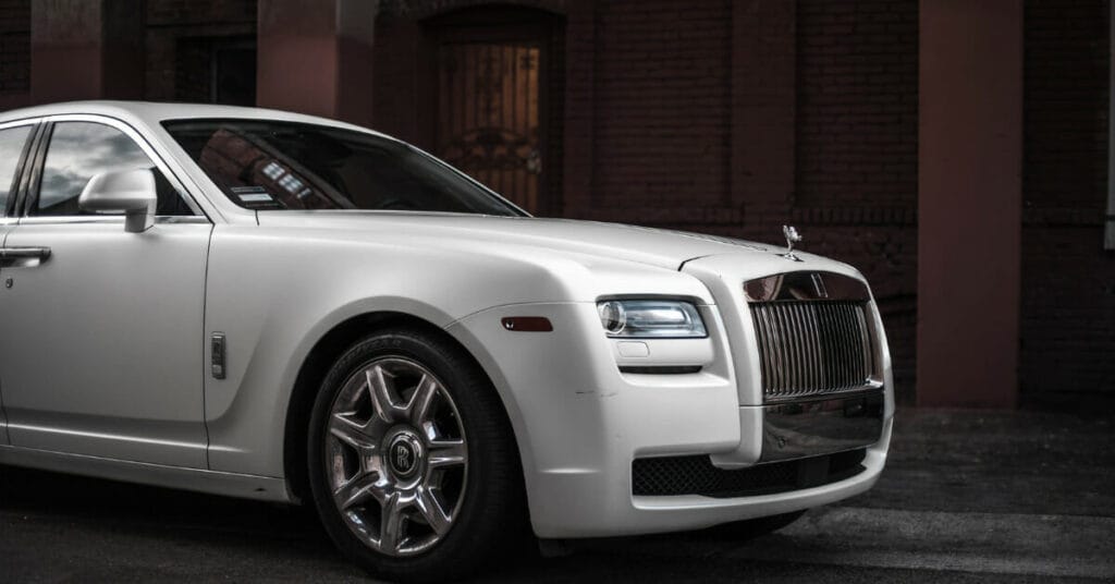 A Ascensao da Rolls Royce A Jornada Inspiradora de Henri Royce