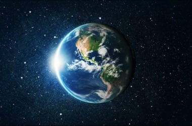Explorando o Nosso Lar: Características Fundamentais da Terra