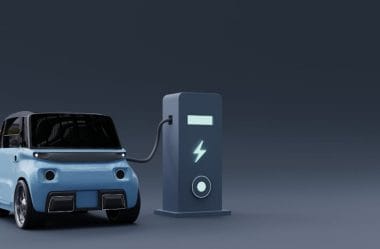 A Reviravolta dos Carros Elétricos: Por que Alguns Proprietários Consideram Voltar para os Combustíveis Tradicionais?
